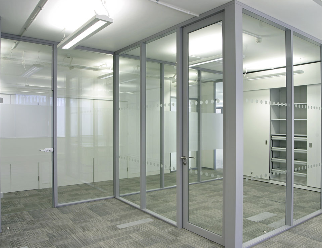 Tempered Glass Work - image 1